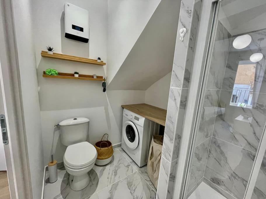 Studio Entierement Renove, Situe Au Coeur Du Quartier Haut Σετ Εξωτερικό φωτογραφία